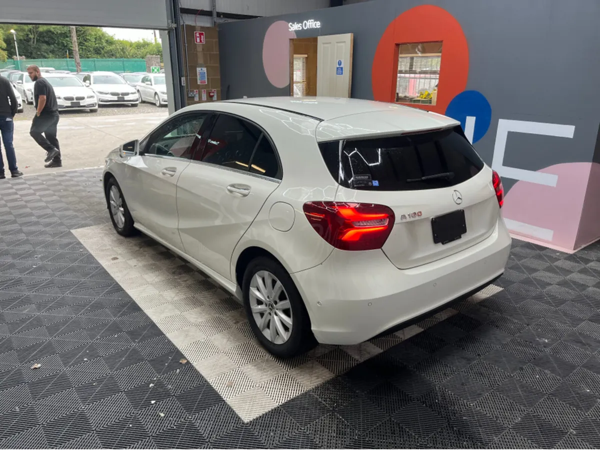 Mercedes-Benz A-Class A180 / 23k KMs / REVERSE CAM - Image 4