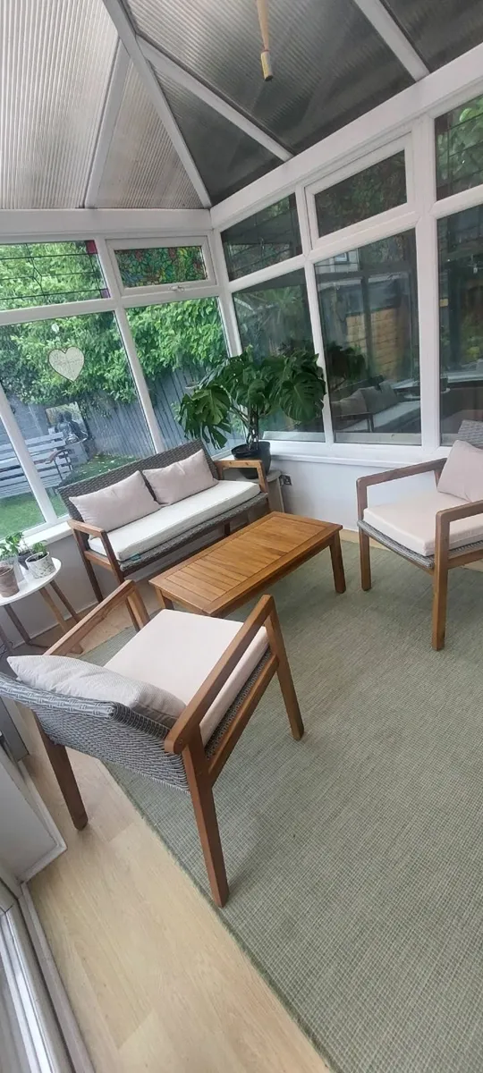 Wicker style garden set - Image 1