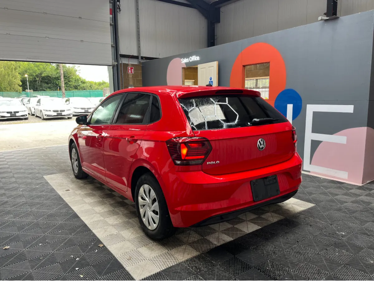 Volkswagen Polo 1.0 TSI TREND LINE / 9k KMs / REVE - Image 4
