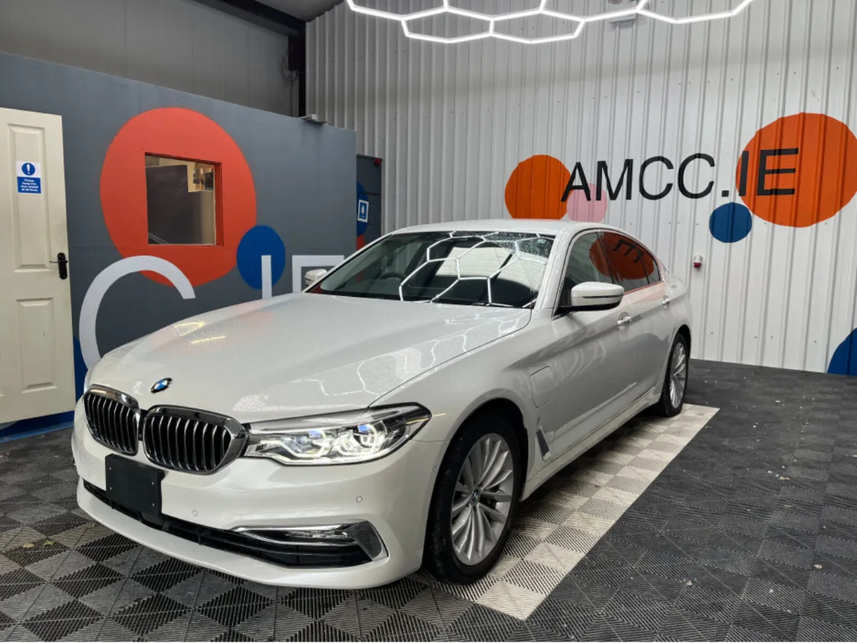 BMW 5-Series 530E / 25k KMs/ HEATED SEATS , REVERS - Image 3