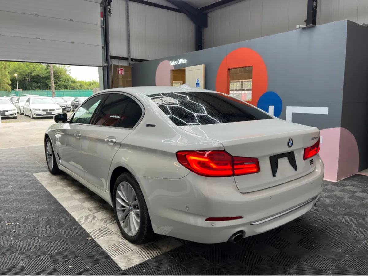 BMW 5-Series 530E / 25k KMs/ HEATED SEATS , REVERS - Image 4