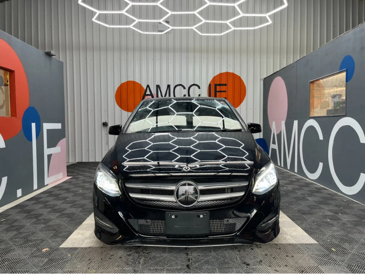 Mercedes-Benz B-Class B180 / 77k KMs / HEATED SEAT - Image 2