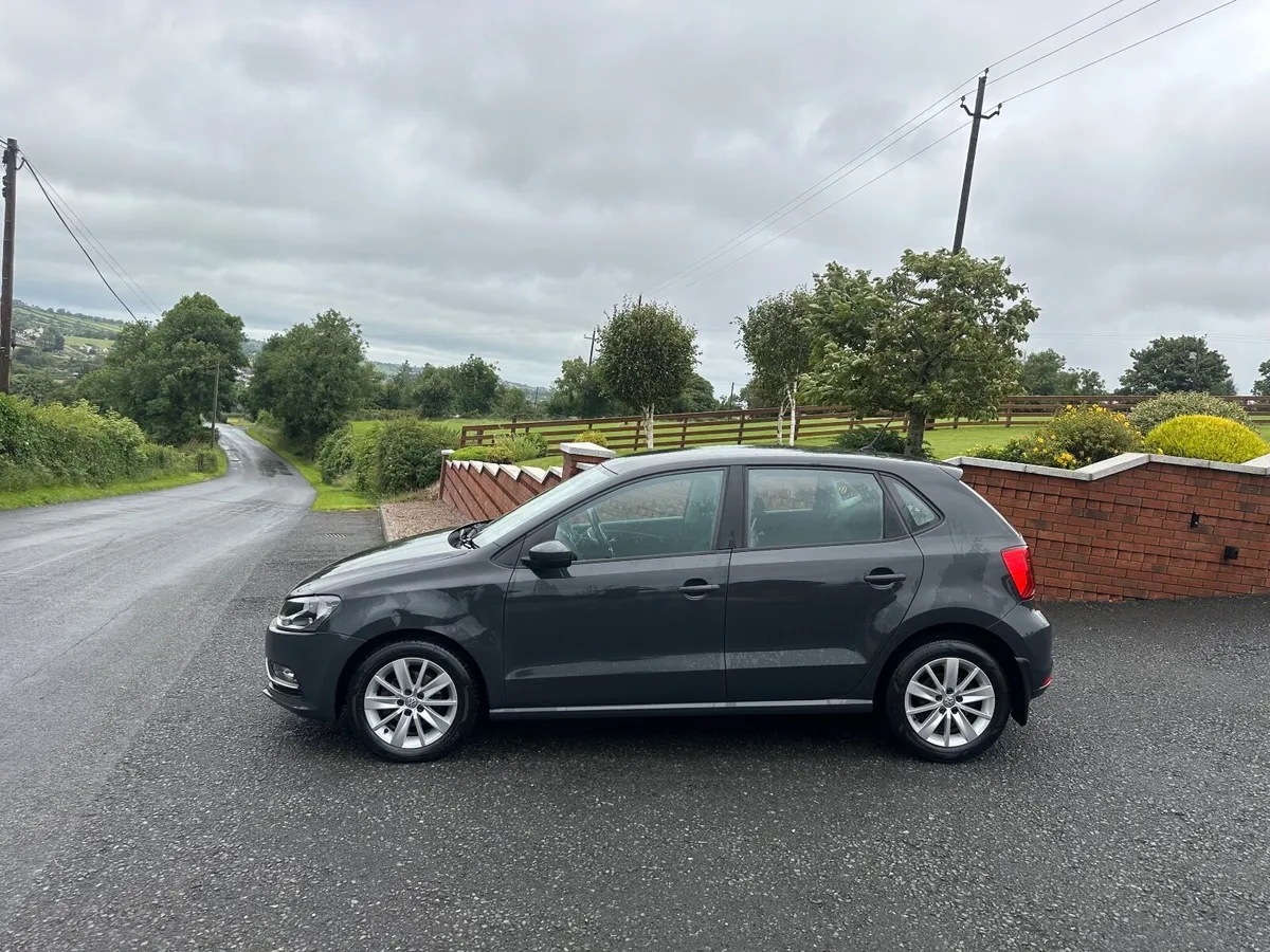 2015 Volkswagen polo.  Unrecorded - Image 3