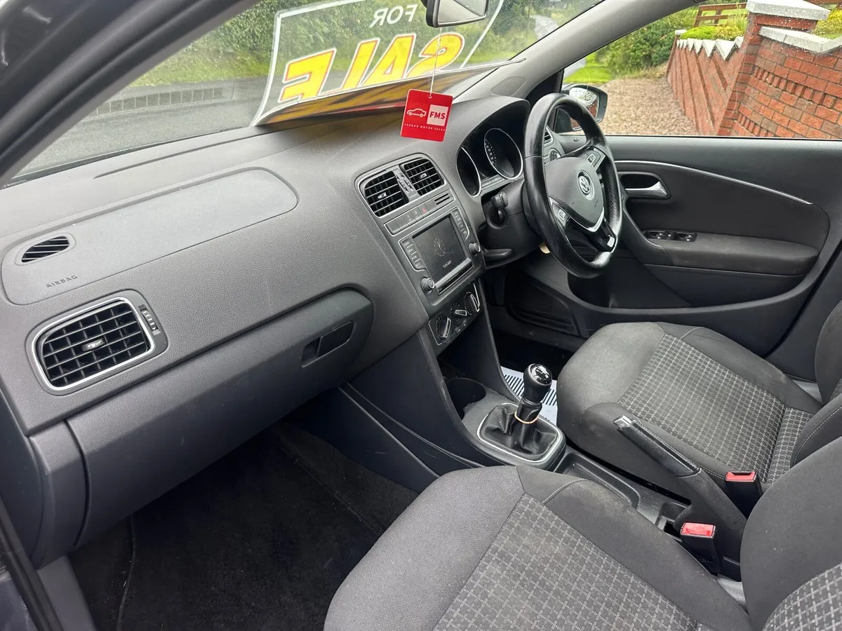 2015 Volkswagen polo.  Unrecorded - Image 4