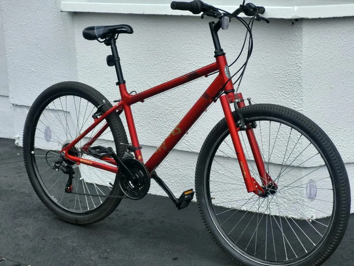 BIKE GOOD CONDITION UNISEX 27 5 INCH WHEELS - Image 1