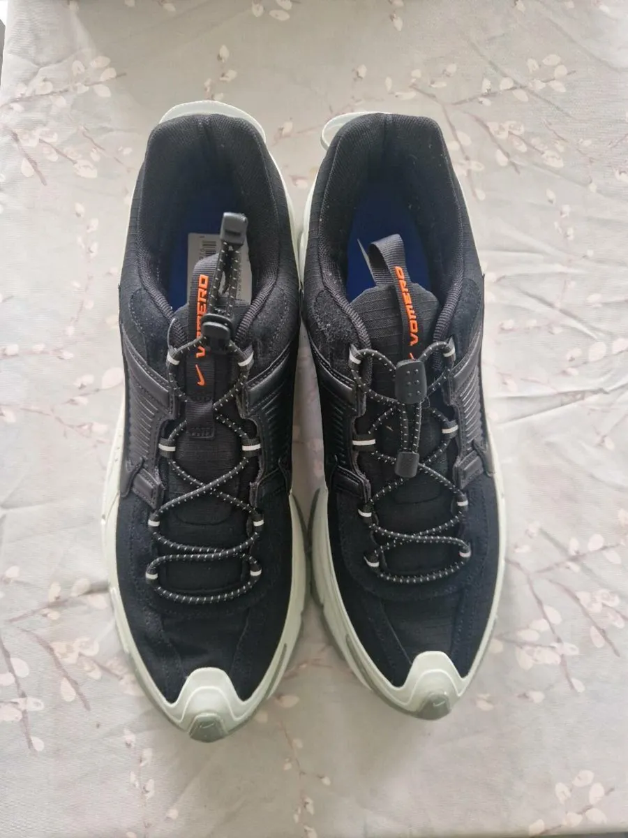 Niike Zoom Vomera Roam Mens Trainers - Image 2