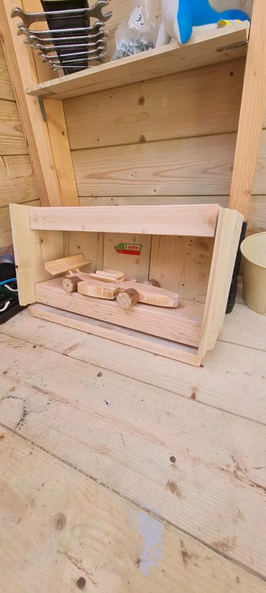 Custom wooden decor/items - Image 1