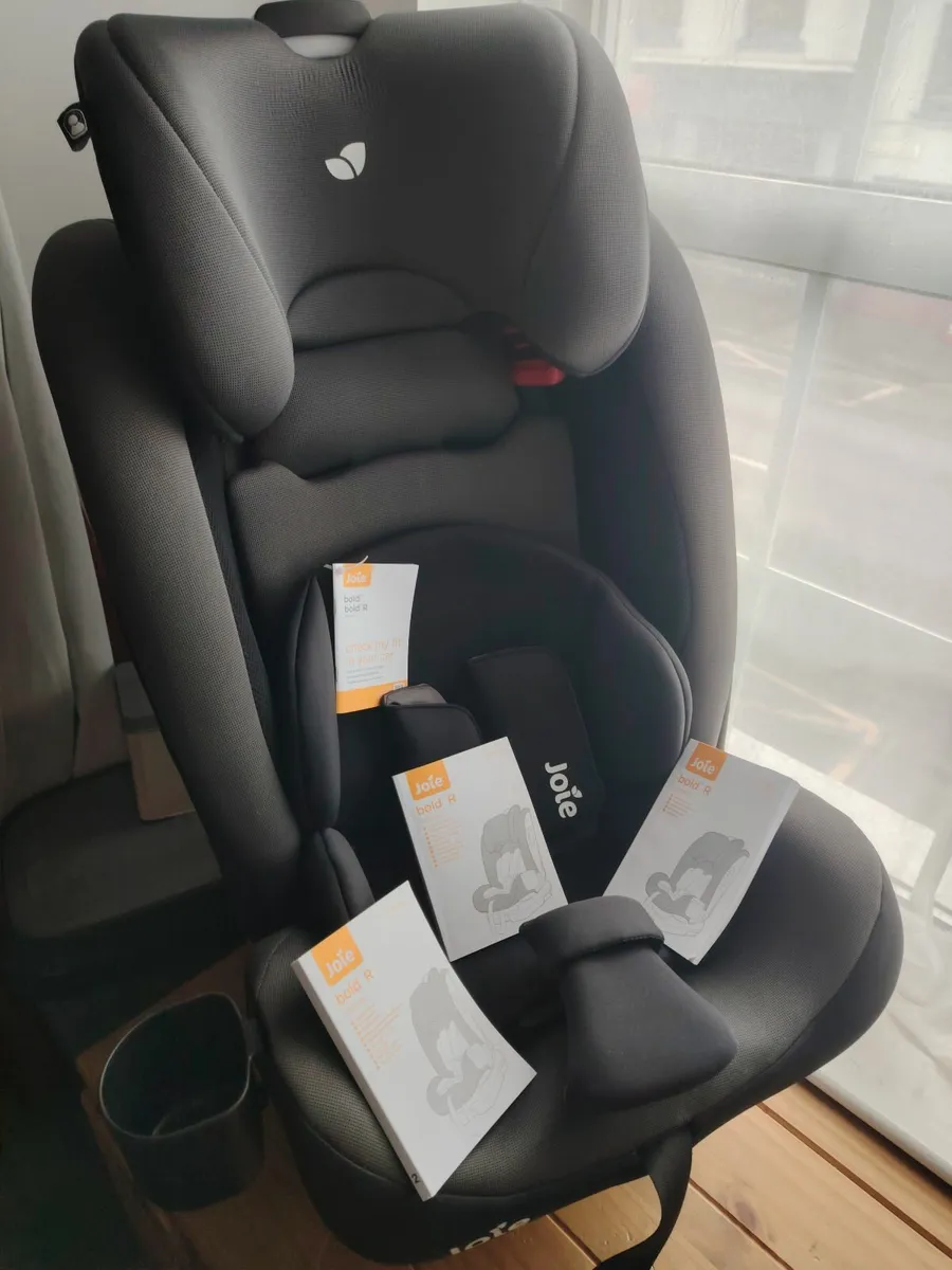 Kids Car Seat 15mnths- 12yrs - Image 3