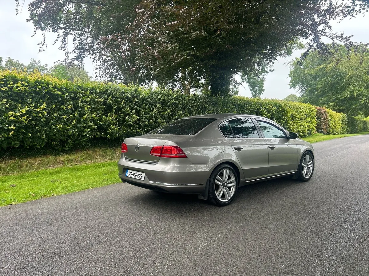2014 Vw Passat 1.6diesel Bluemotion high spec - Image 4