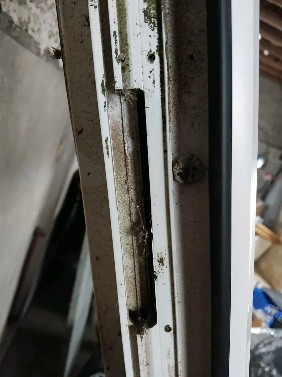 Doorframe/windows - Image 2