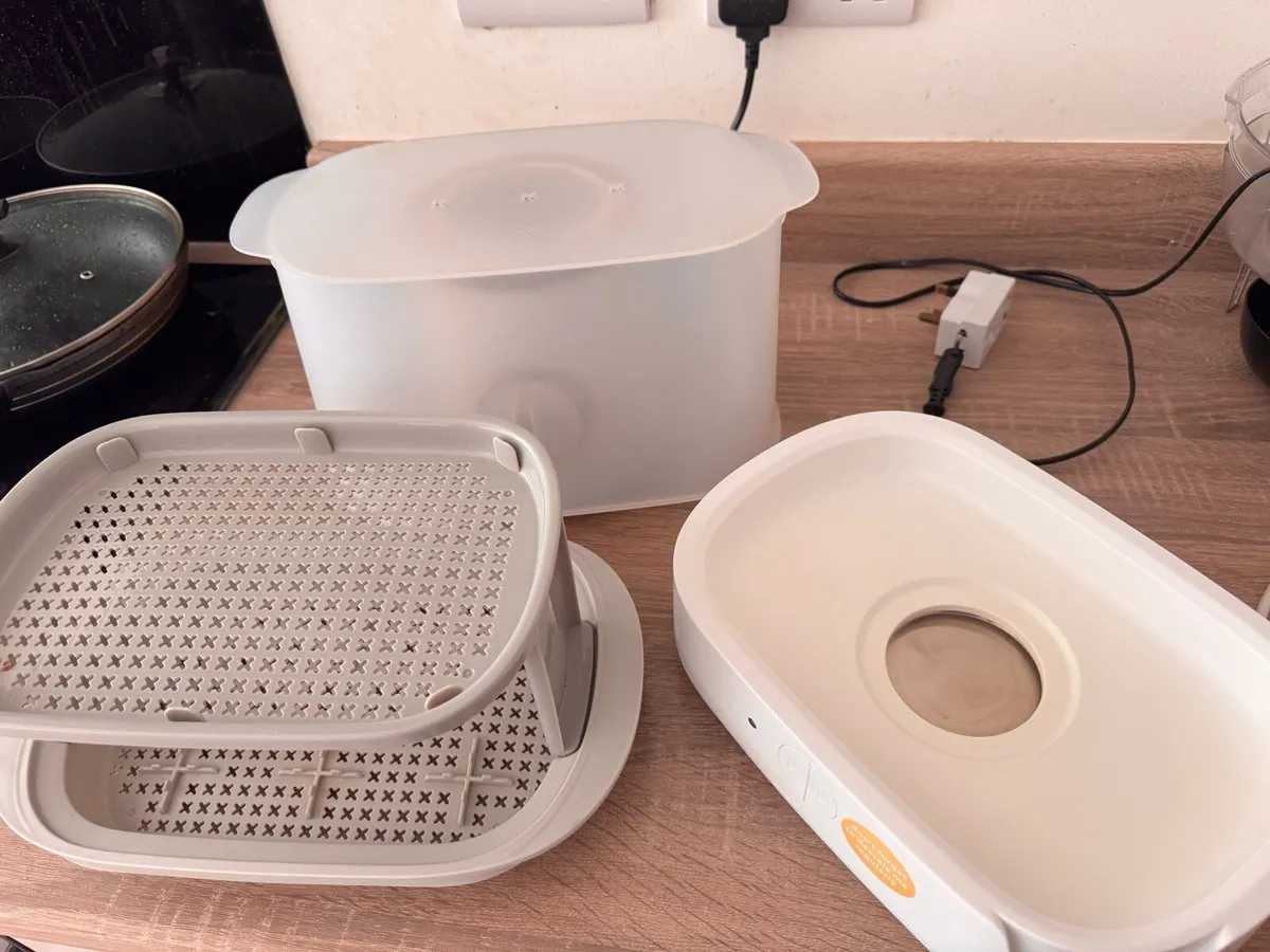 Tommee Tippee Electric Sterilizer - Image 1