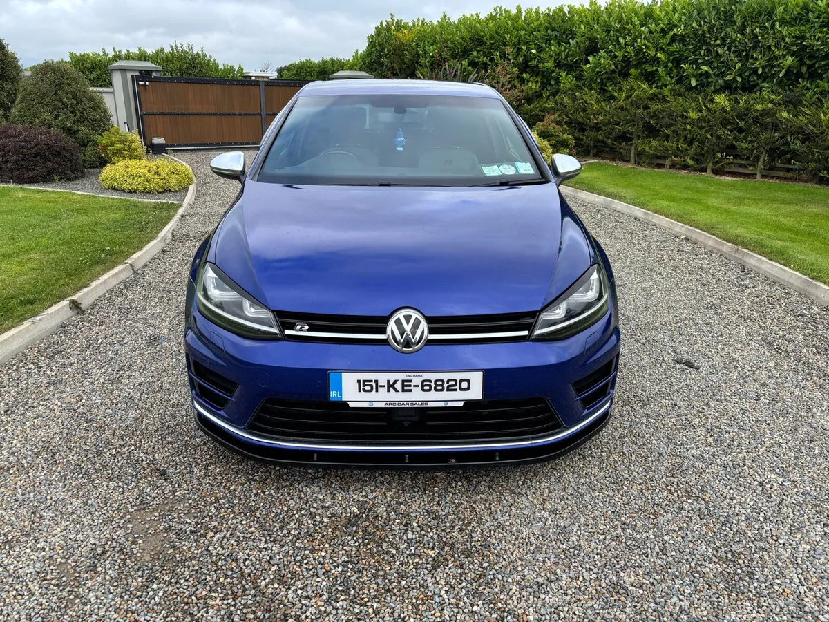 2015 VOLKSWAGEN GOLF R 2LT DSG 300BHP - Image 4