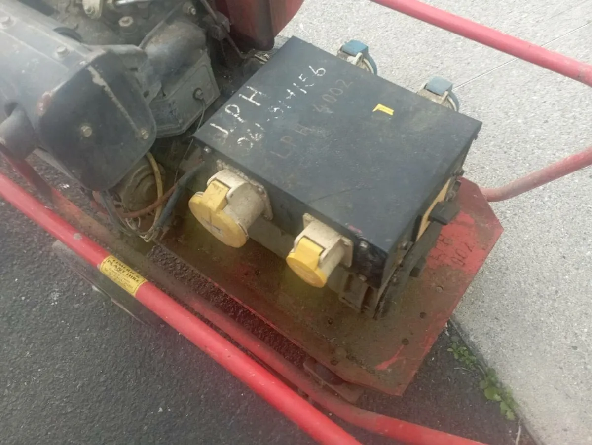 Shed clear out diesel generator and chain saw - Image 2