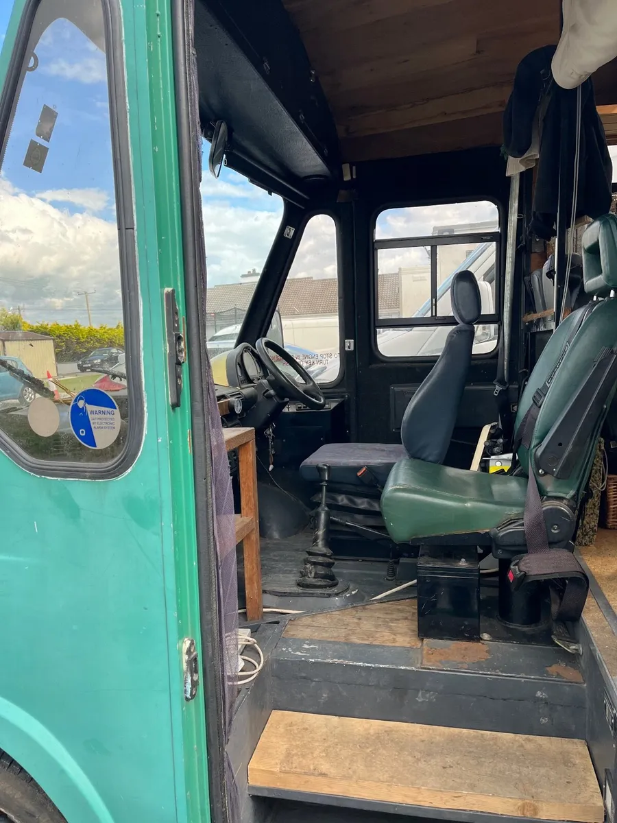 Camper / Tiny Home - Image 4
