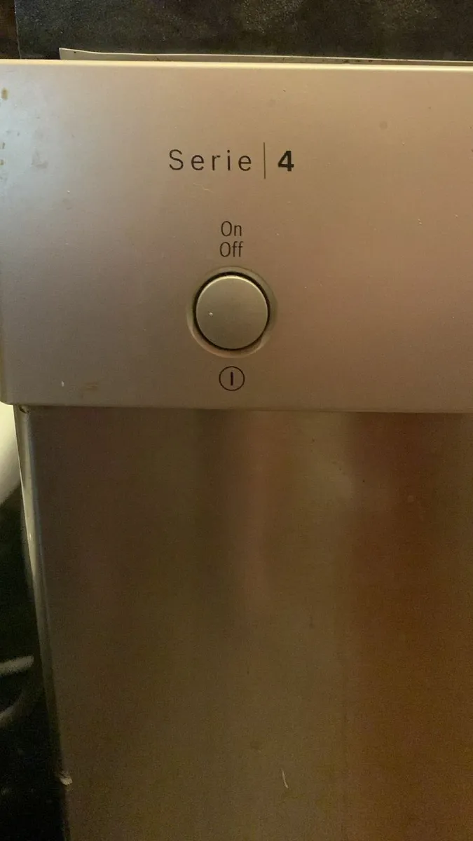 Bosch Serie 4  Brushed Chrome Dishwasher - Image 3