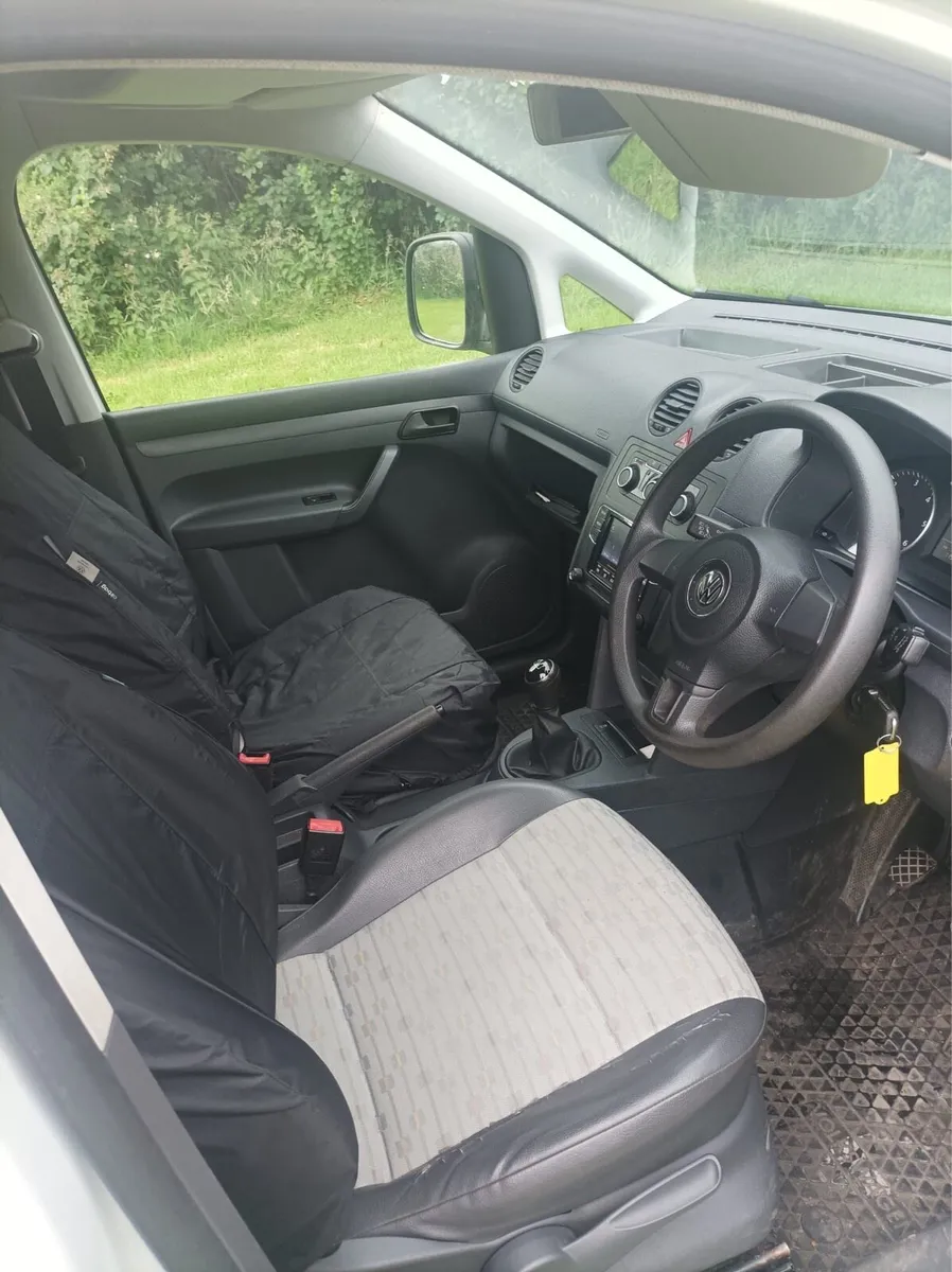 2013 Volkswagen caddy 1.6 TDi - Image 2