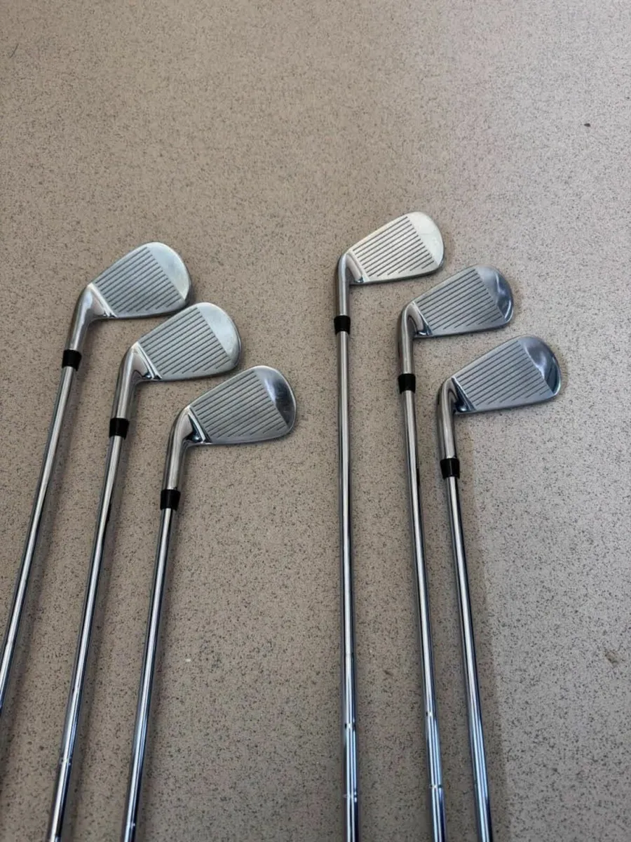 Callaway Paradym AI Smoke Iron Set 5-PW - Image 1