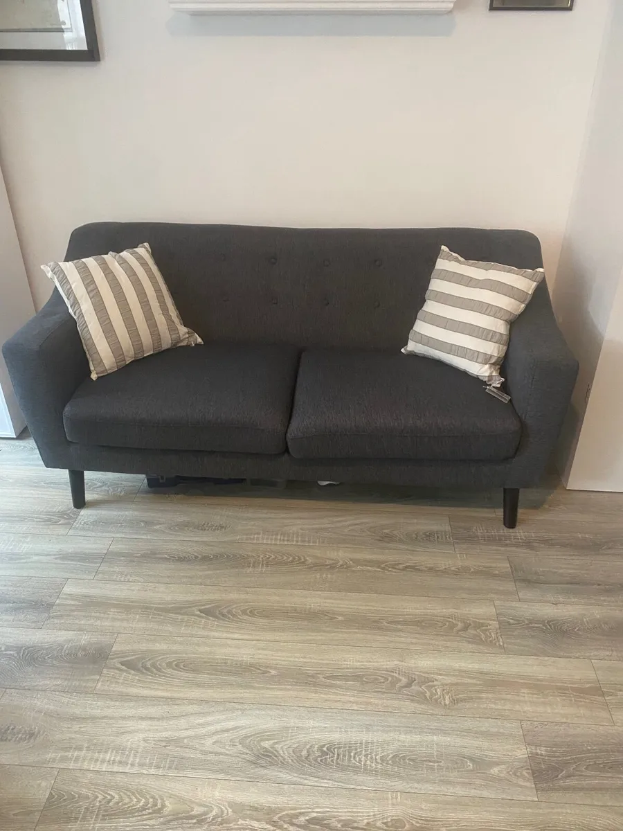 Couch - Image 1