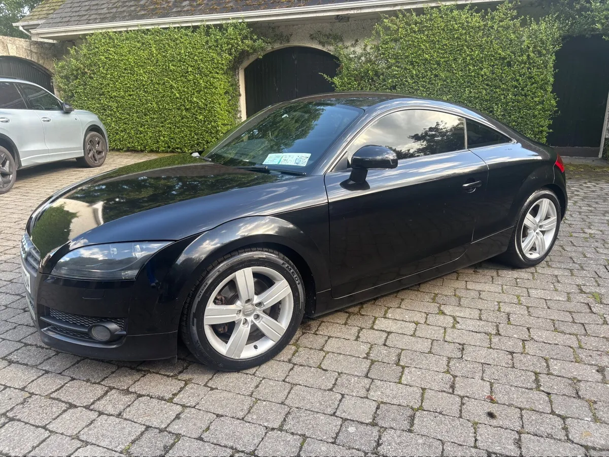 Car - Image 1