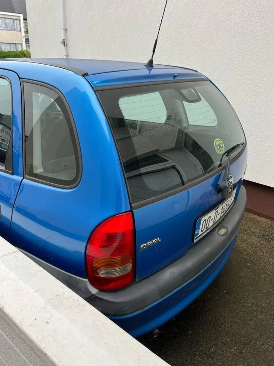 2000 Opel Corsa - Image 2
