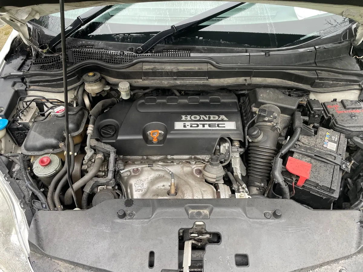 Honda CR-V 2.2 Dtec 4x4 - Image 2