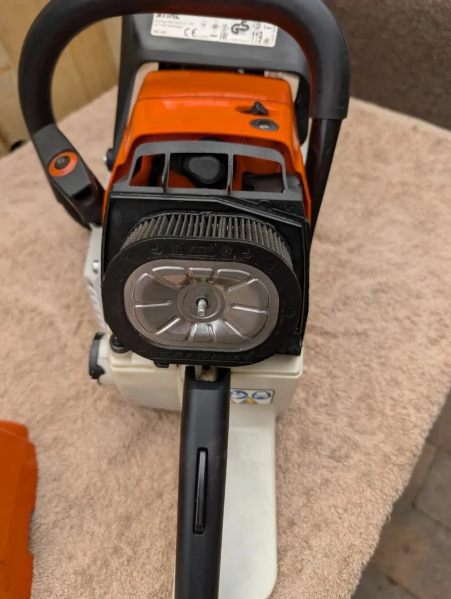 STIHL MS461 Pro Chainsaw - Image 2