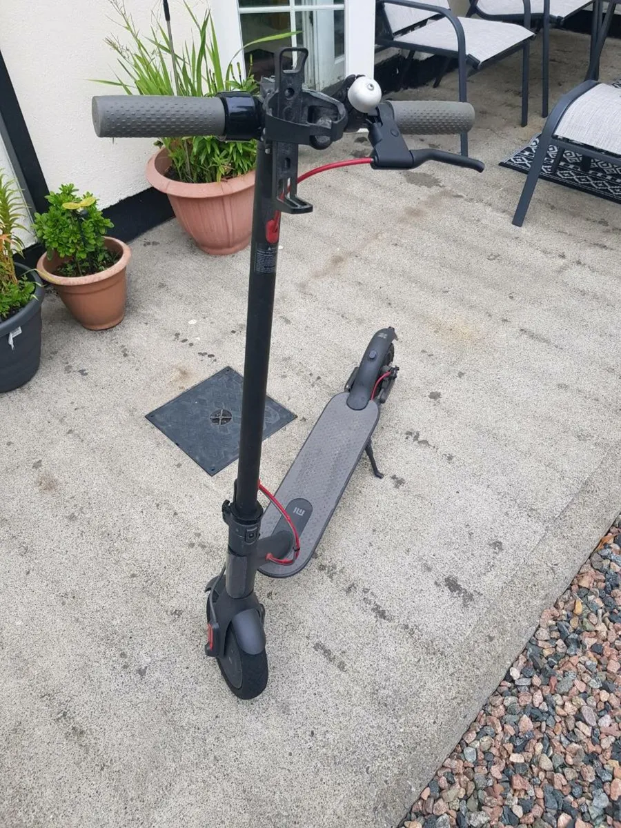 Electric Scooter - Image 3
