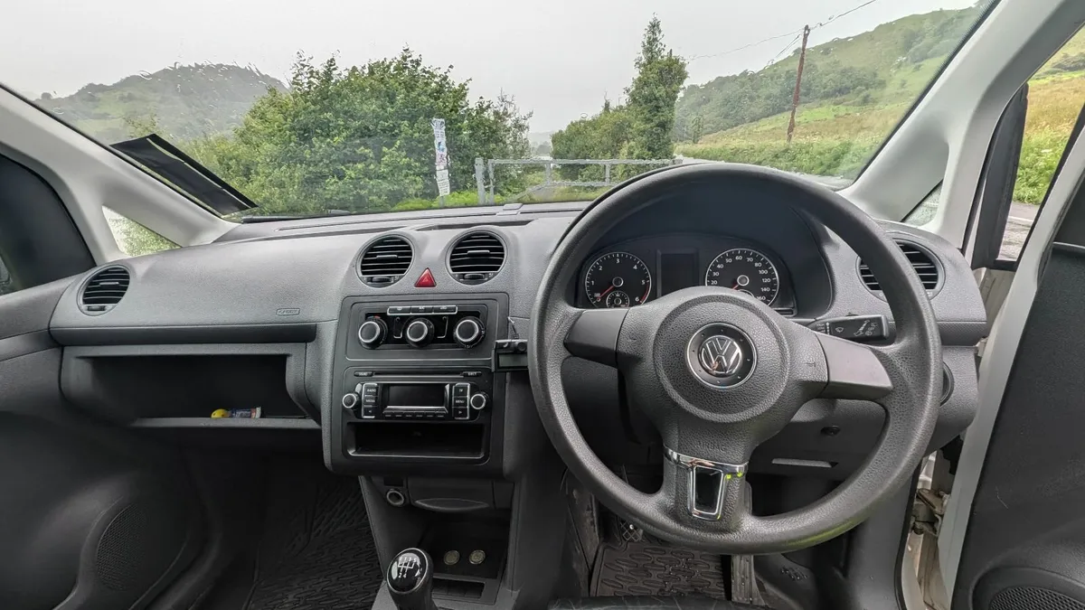 Volkswagen Caddy 2014 - Image 4