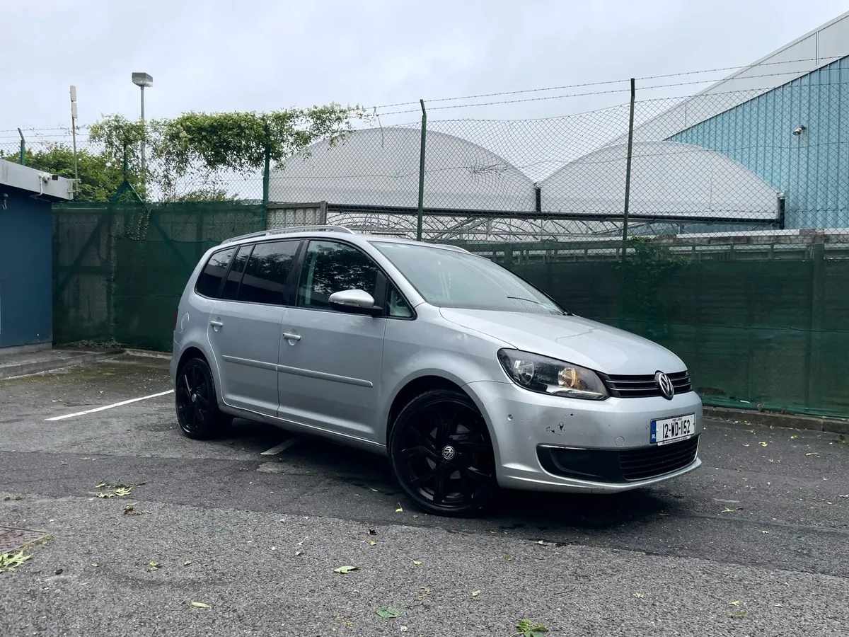 2012 Touran 2.0 Diesel NCT 02/26 - Image 1