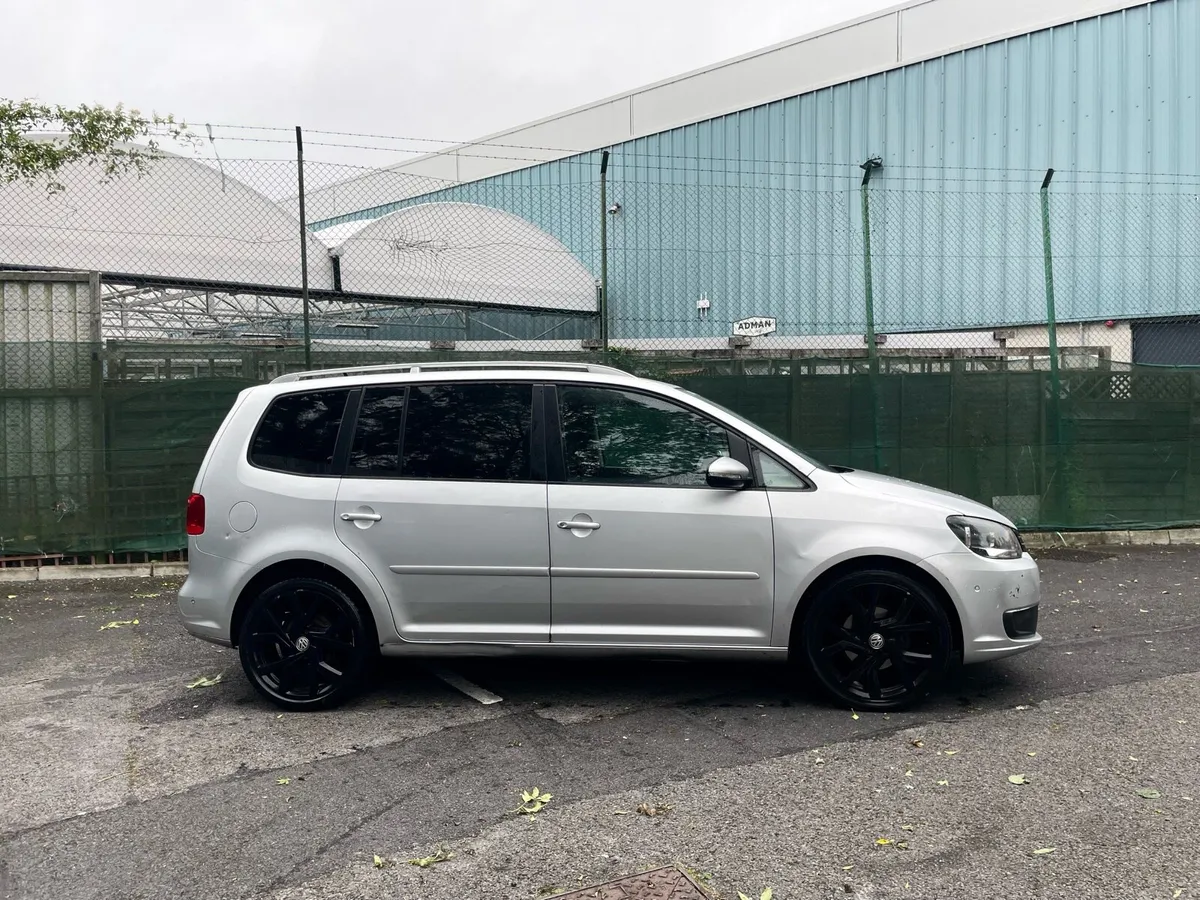 2012 Touran 2.0 Diesel NCT 02/26 - Image 3