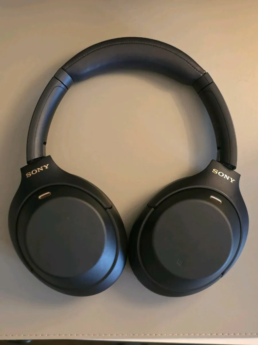 Sony WH-1000XM4 Wireless Noise-Canceling Headphone - Image 1
