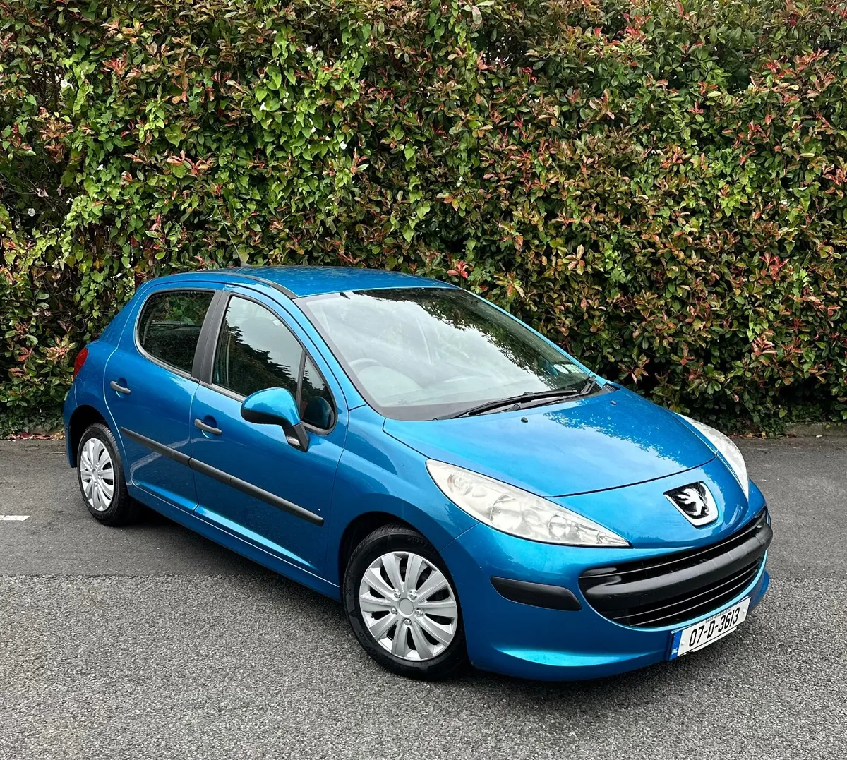 Beautiful Peugeot 207 1.4 petrol - Image 1