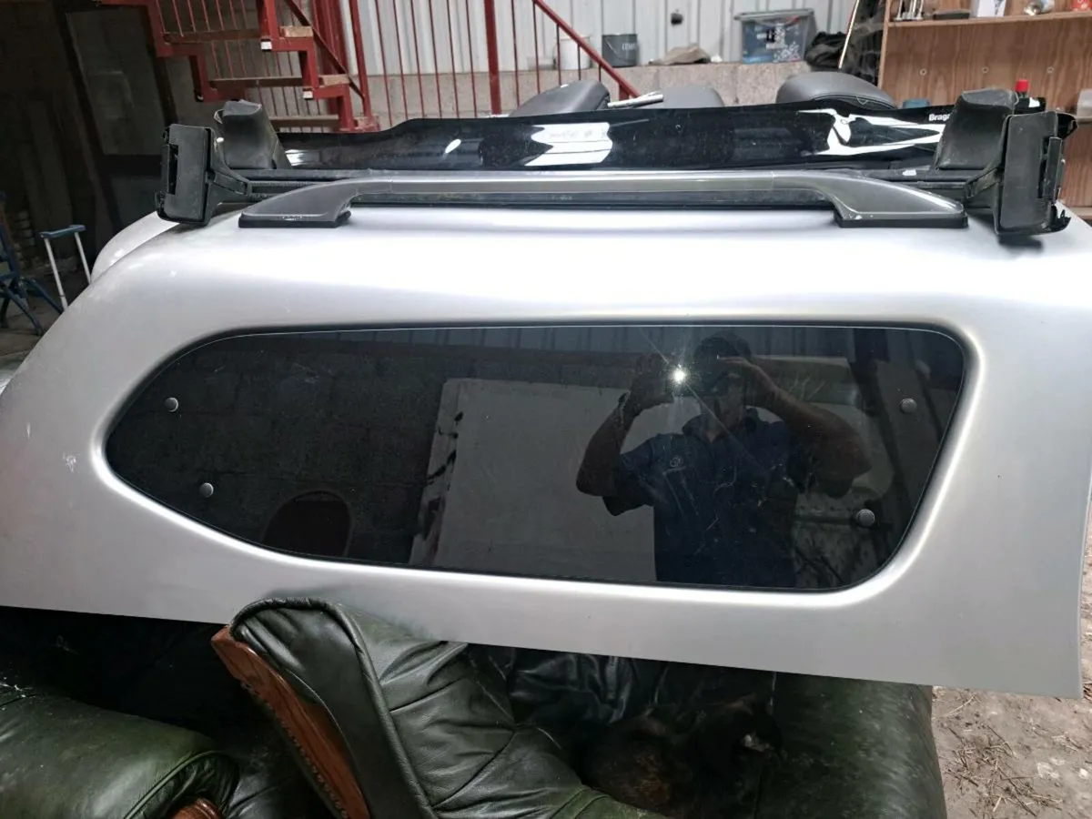 L200  canopy - Image 1