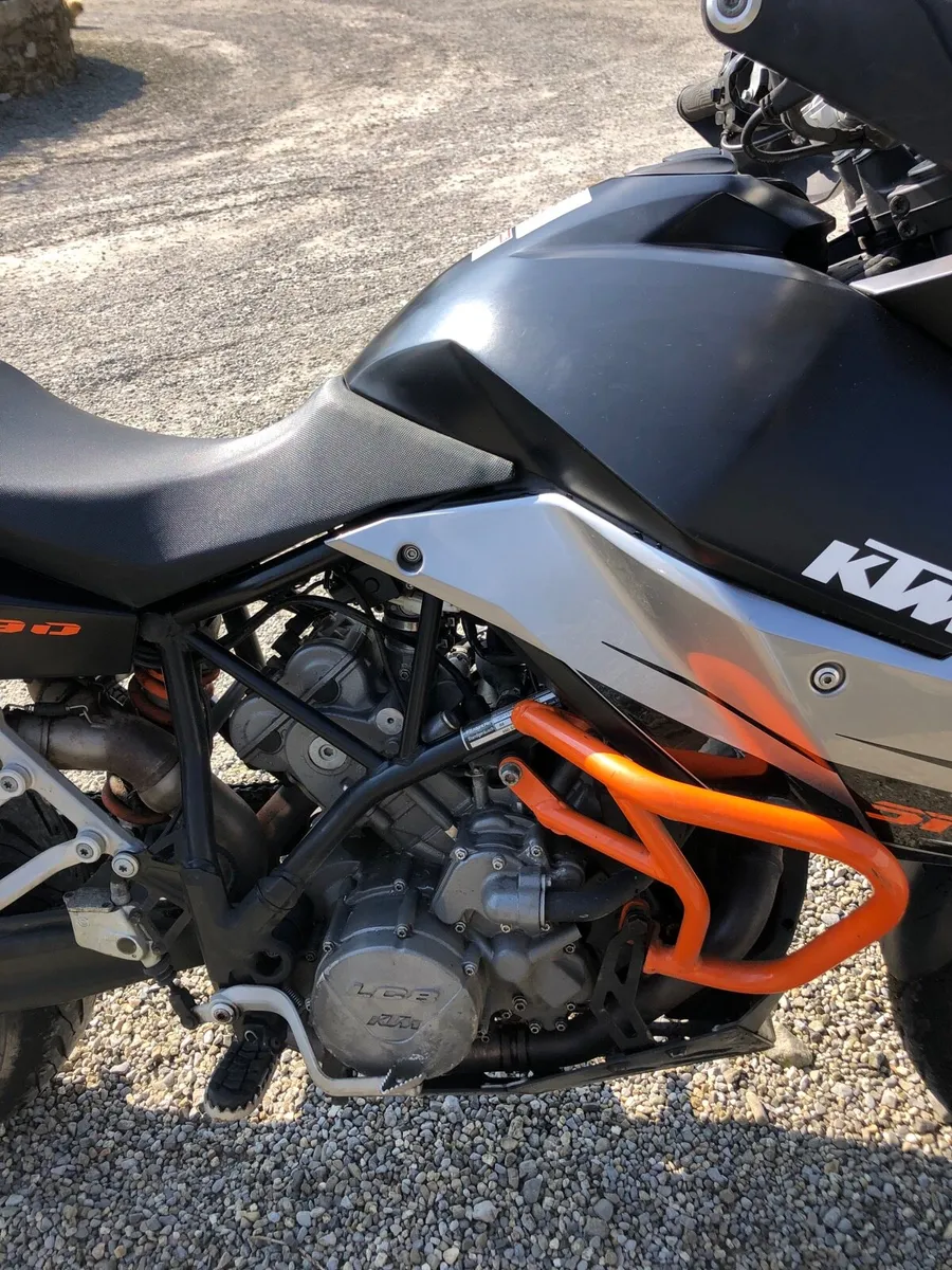KTM 990 SMT - Image 1