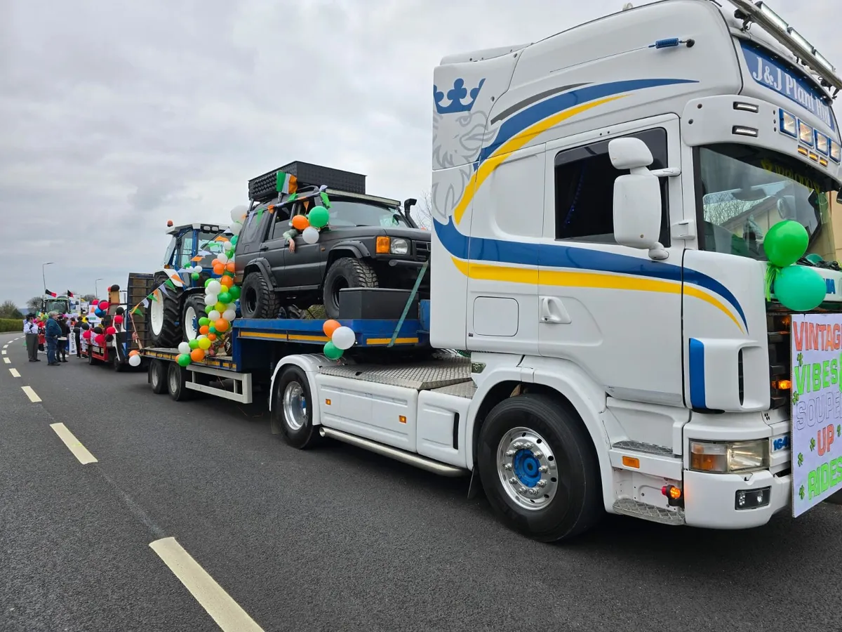 Scania 164. 480V8 + trailer - Image 3