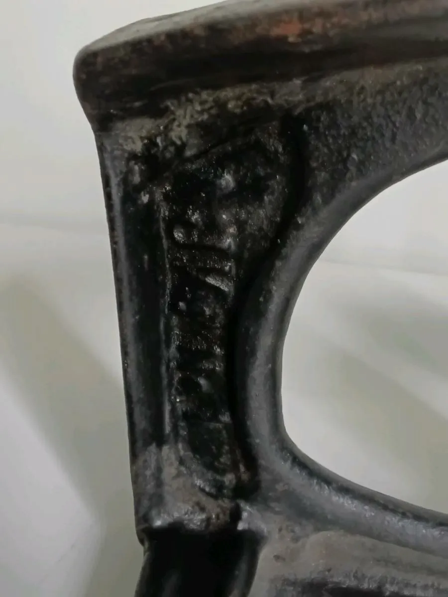 Two Vintage Cast Iron Shoemaker - Image 4