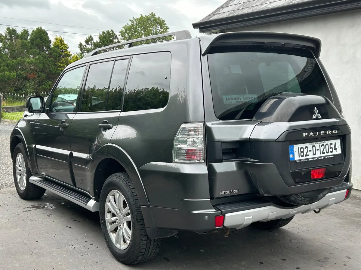 Mitsubishi Pajero 2018 - Image 4