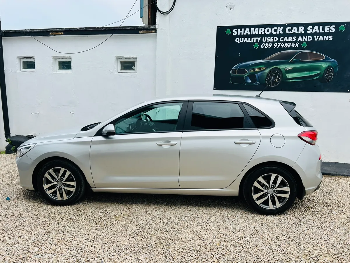 2017 Hyundai i30 Deluxe 1.0 High spec - Image 2