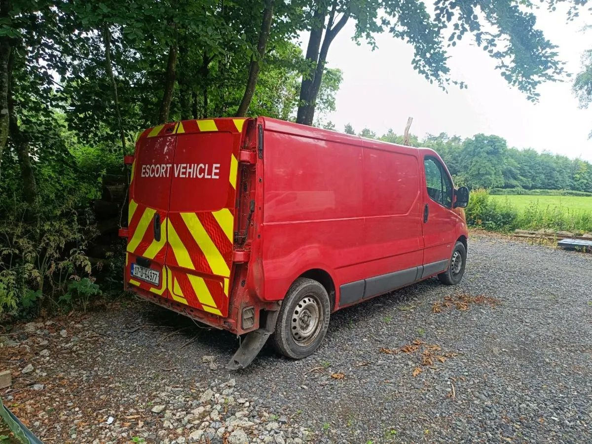 *Breaking* 07 Opel Vivaro 2.0cdti - Image 1