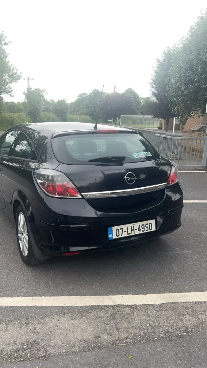 07 Opel Astra - Image 3