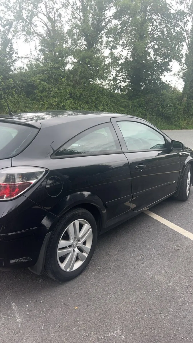 07 Opel Astra - Image 4