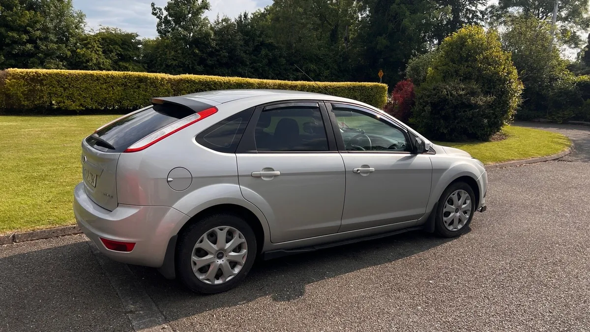 2008 Ford Focus Style - Image 2