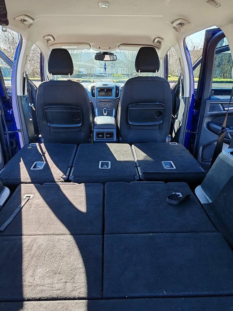 Ford Galaxy 2017 - Image 2