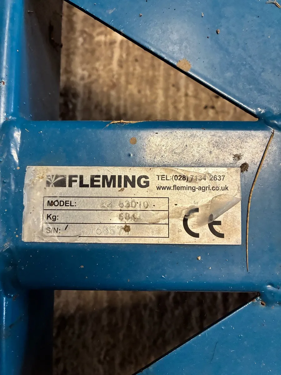 8ft Fleming roller - Image 2