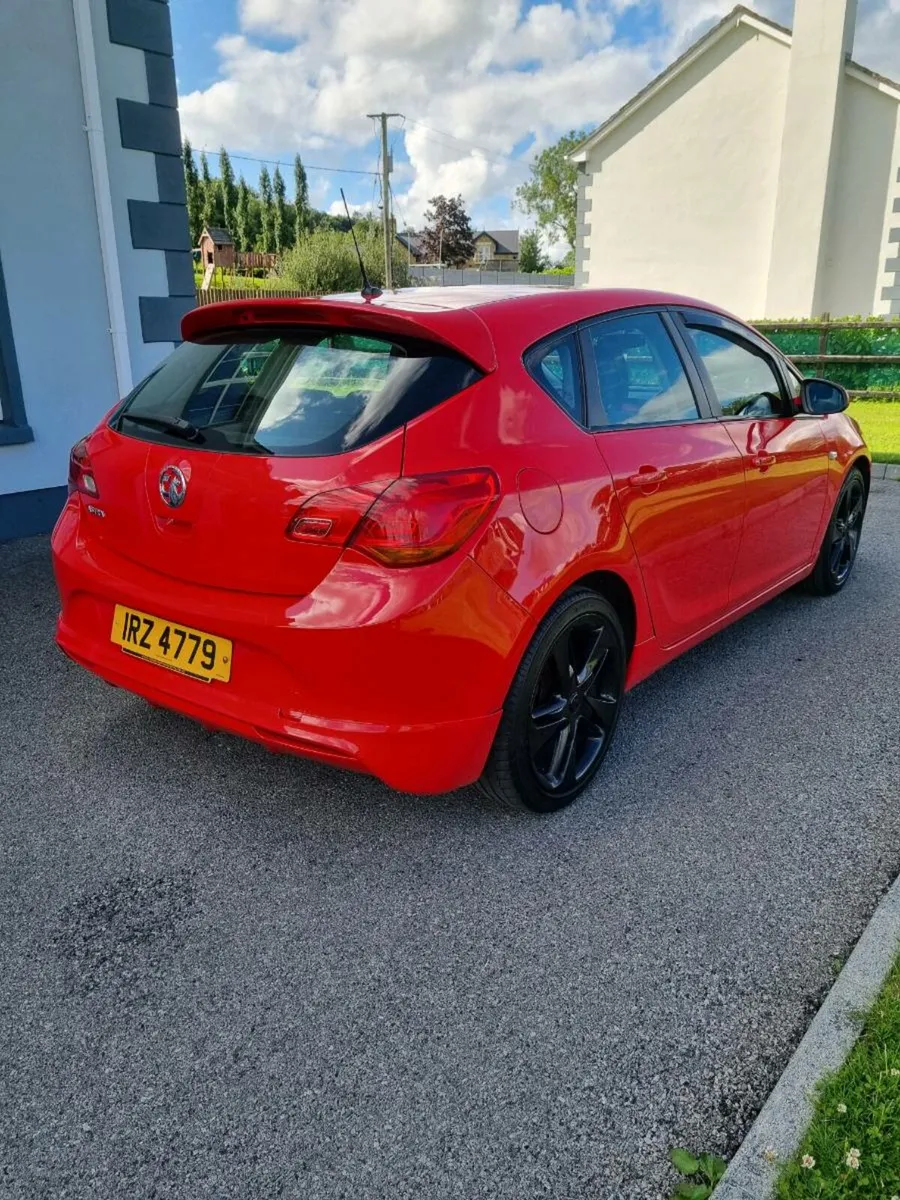 14 vauxhall astra - Image 4