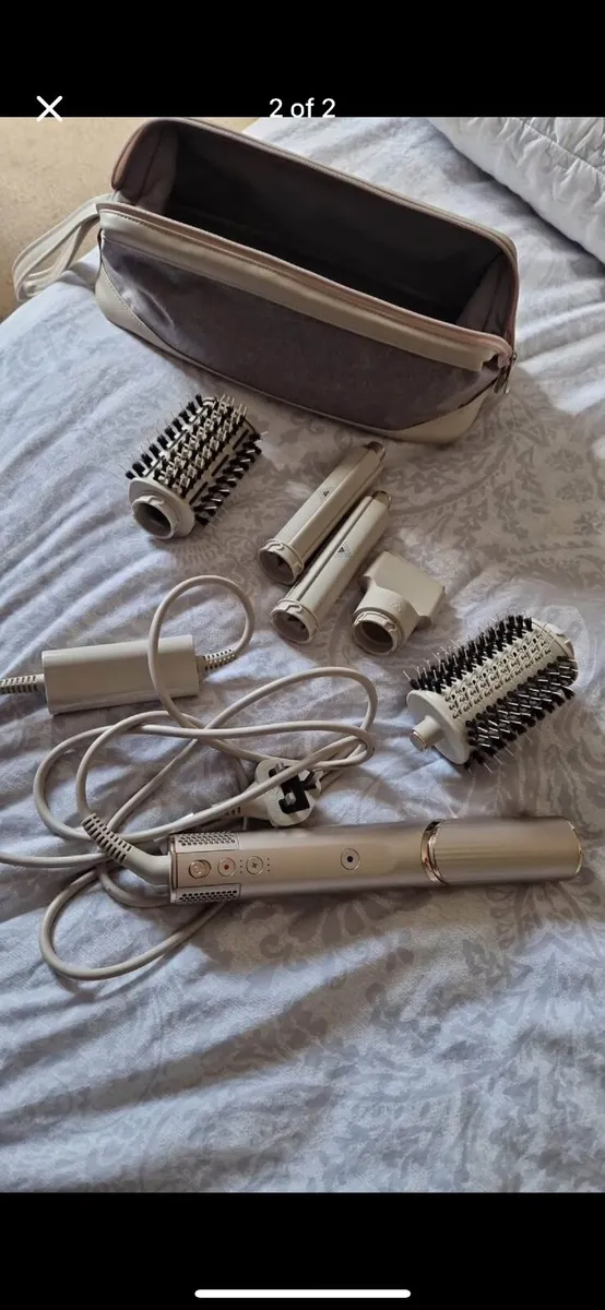Shark 4in 1 hairdryer styler. - Image 2