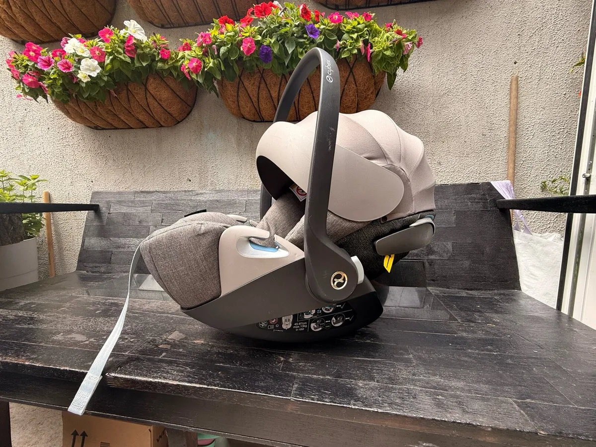 Cybex Cloud Z i-Size Plus - Image 3
