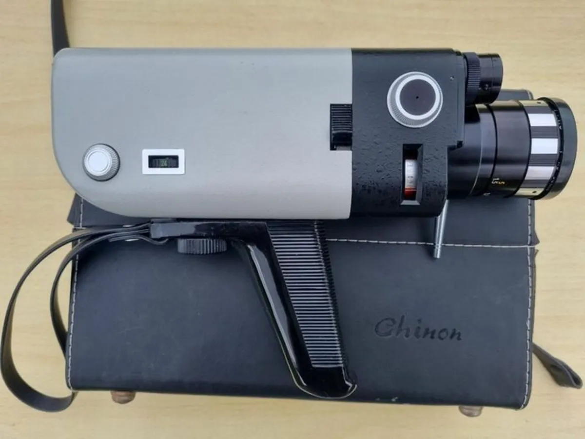 Vintage Chinon Concord B 8mm Cine Camera - Image 2