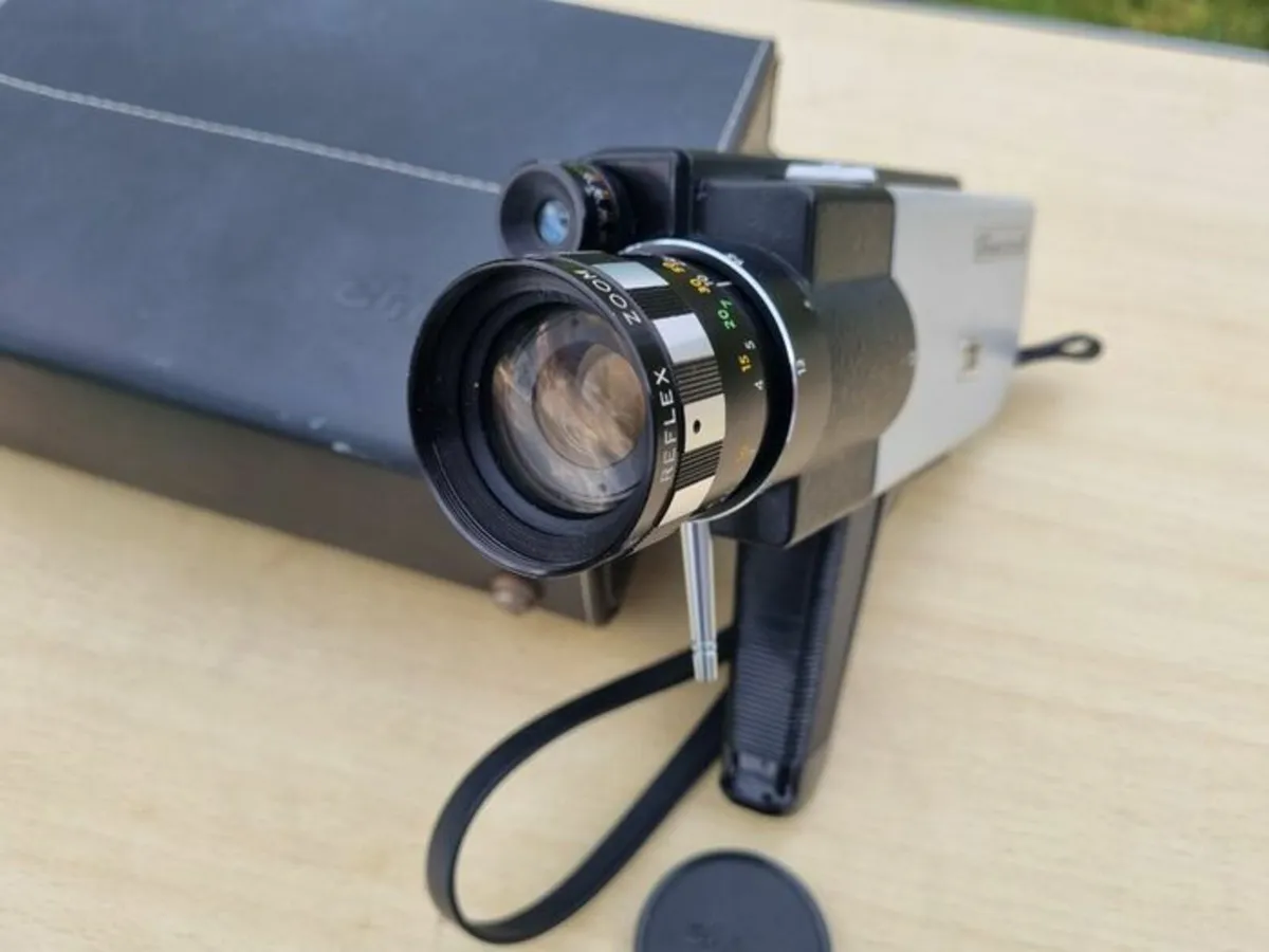 Vintage Chinon Concord B 8mm Cine Camera - Image 3