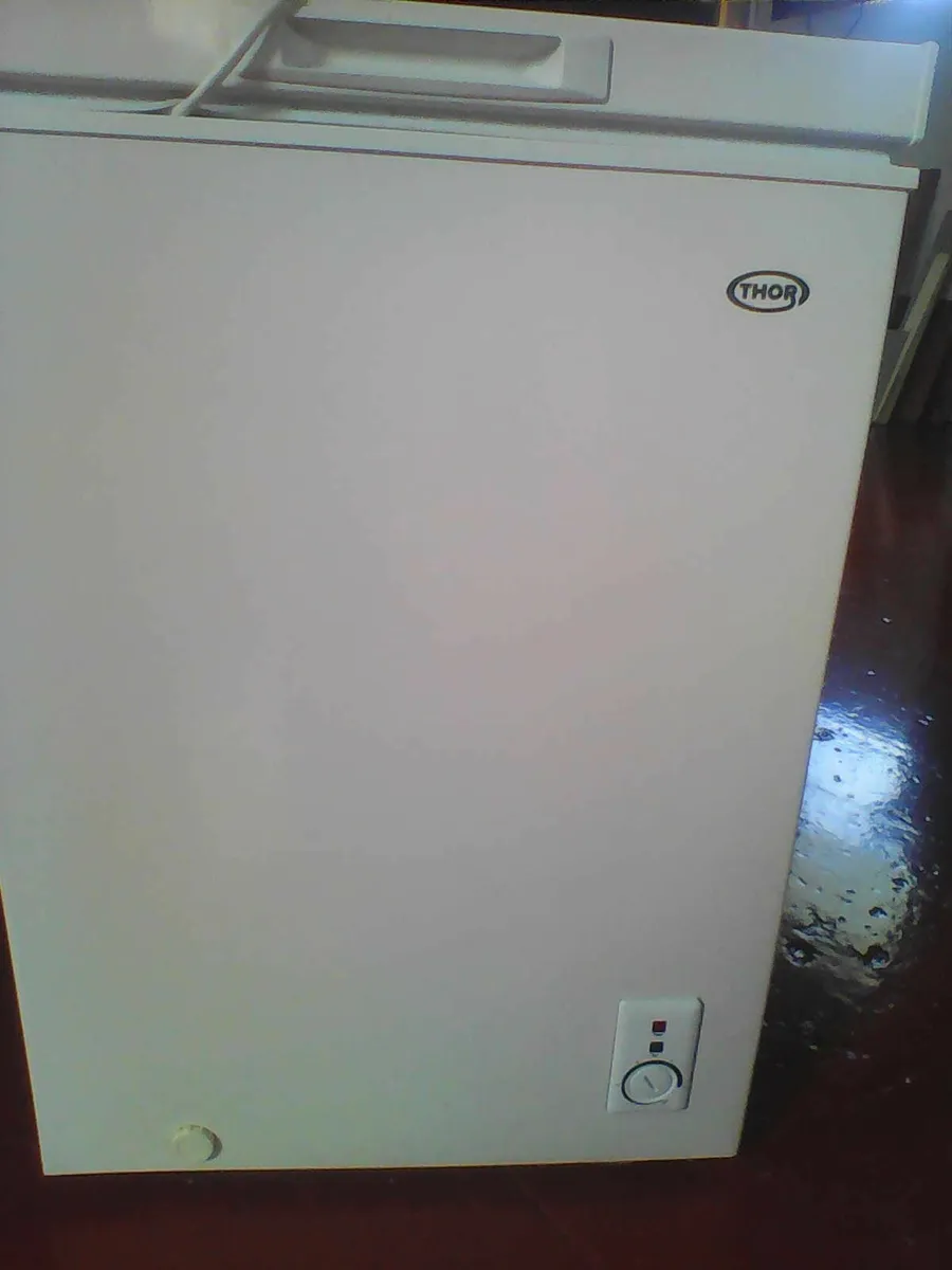 Chest Freezer - Image 2